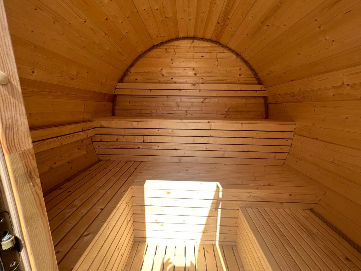 House Of Freedom With Sea View Sauna And Jacuzzi Oslonino Екстериор снимка