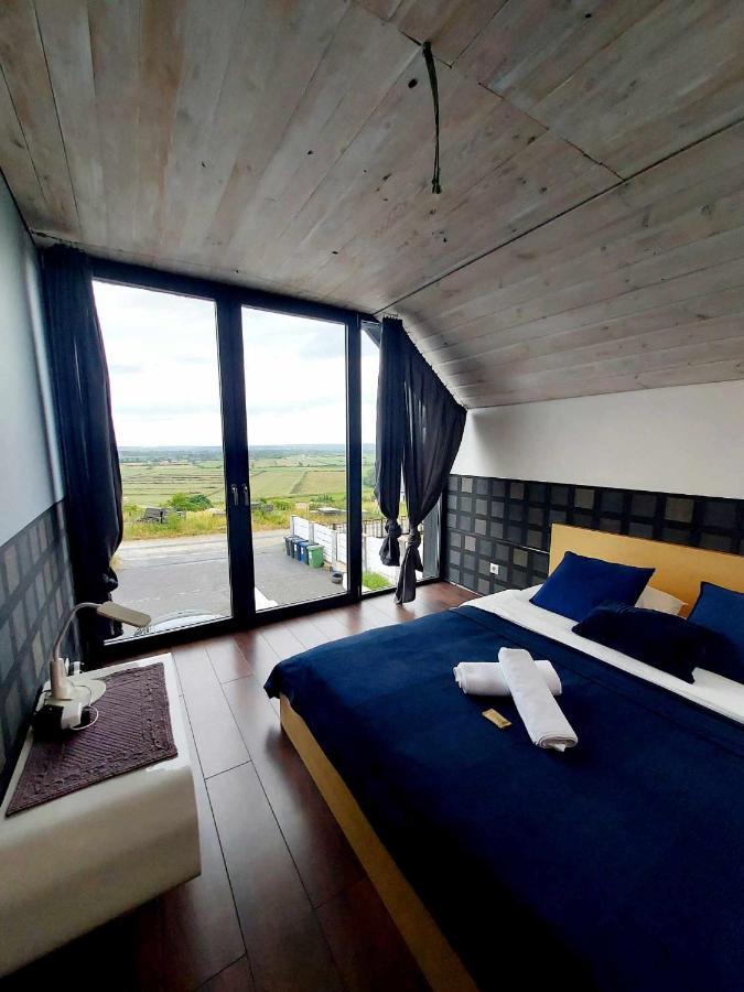 House Of Freedom With Sea View Sauna And Jacuzzi Oslonino Екстериор снимка
