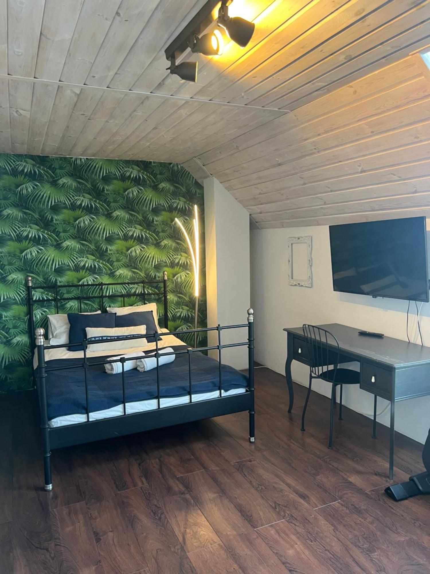 House Of Freedom With Sea View Sauna And Jacuzzi Oslonino Екстериор снимка